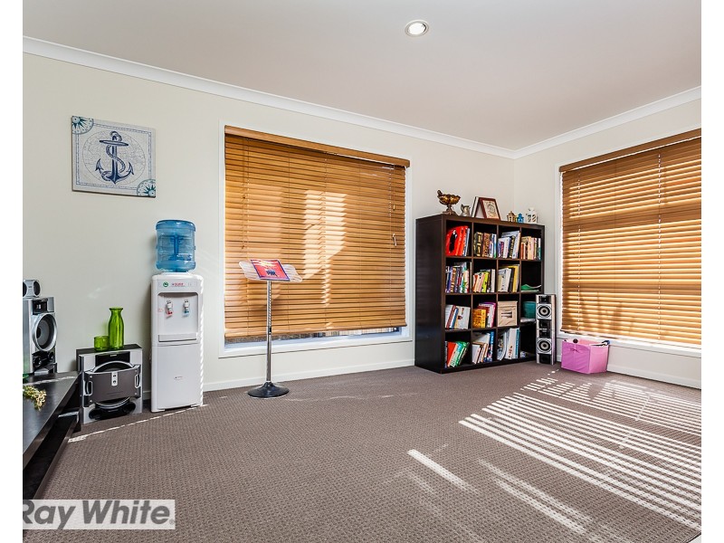 79 Mapleton Drive, North Lakes QLD 4509