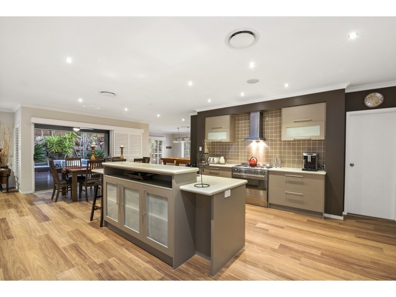 20 Marsh Parade, North Lakes QLD 4509