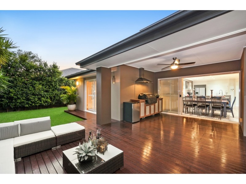 20 Marsh Parade, North Lakes QLD 4509