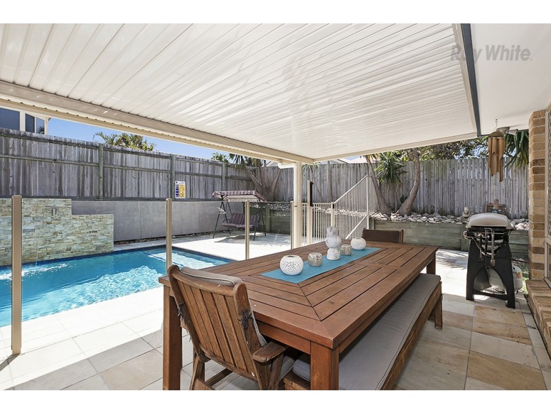 6 Lochern Court, North Lakes QLD 4509