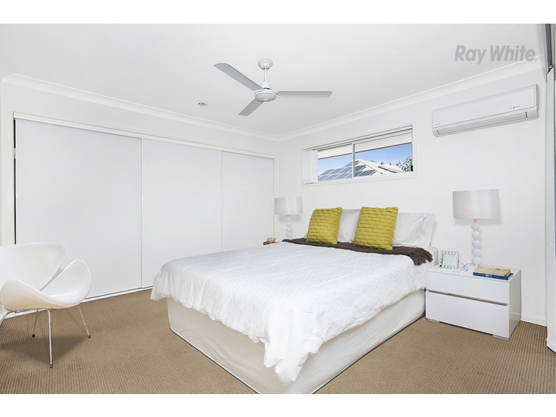 5 Highcliff Crescent, North Lakes QLD 4509