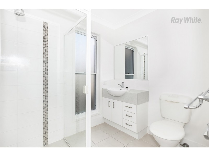 5 Highcliff Crescent, North Lakes QLD 4509