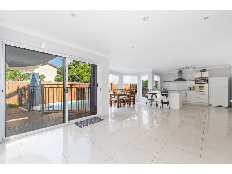 12 Canundra Street, North Lakes QLD 4509