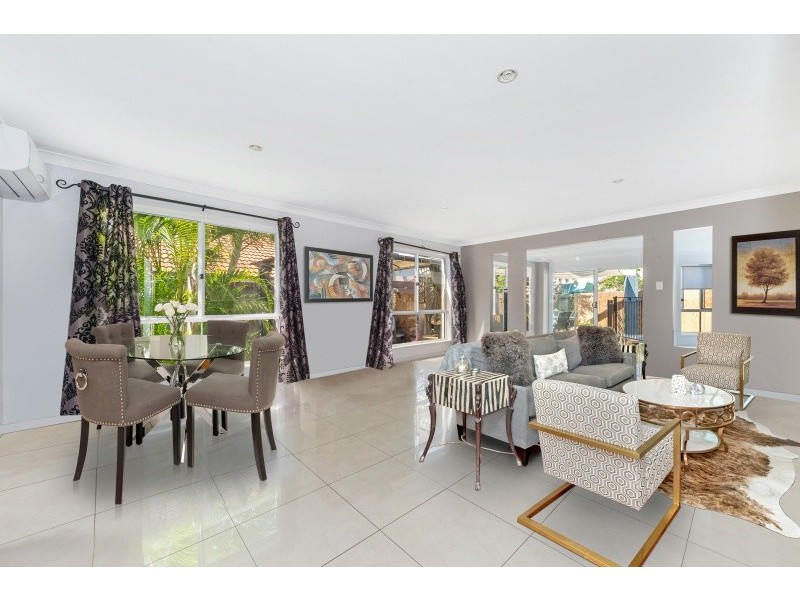 12 Canundra Street, North Lakes QLD 4509