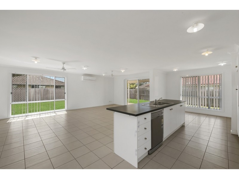 6 Tara Grove, Bellmere QLD 4510