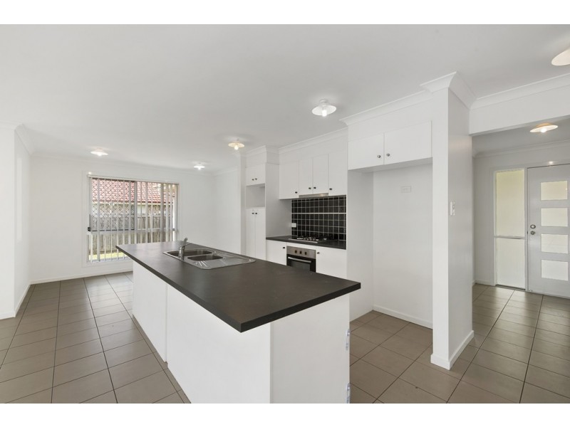 6 Tara Grove, Bellmere QLD 4510