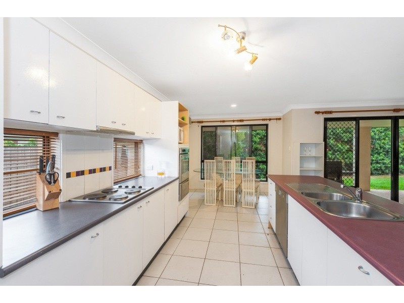 48 Chilton Crescent, North Lakes QLD 4509