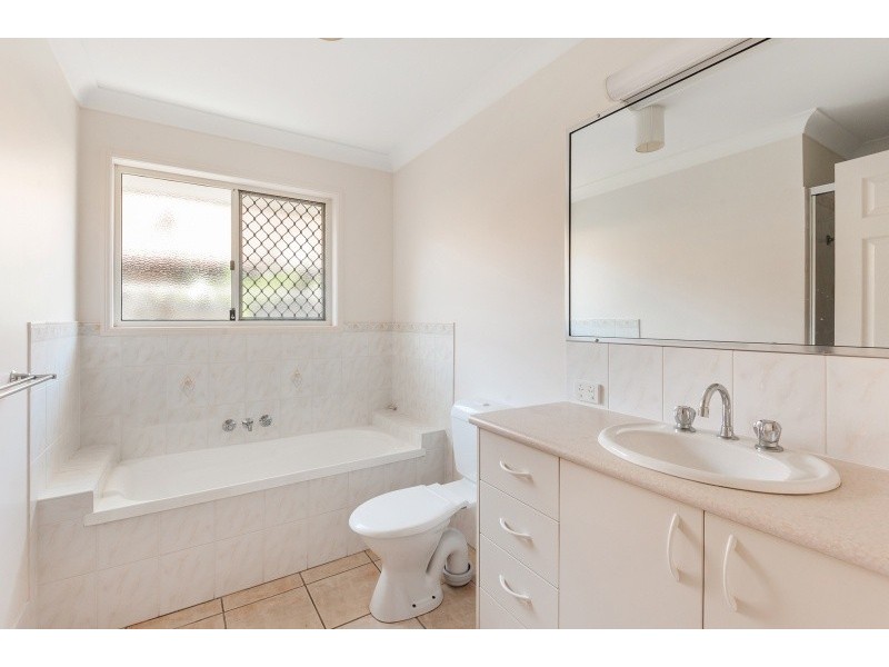 24 Gilbert Street, North Lakes QLD 4509