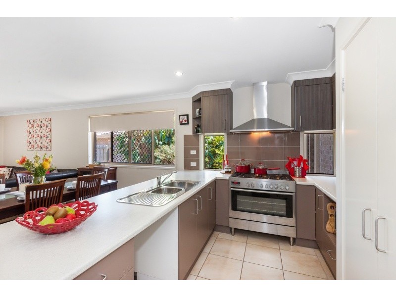 98 Nutmeg Drive, Griffin QLD 4503