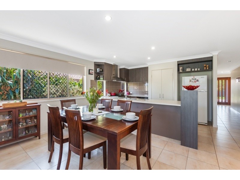 98 Nutmeg Drive, Griffin QLD 4503