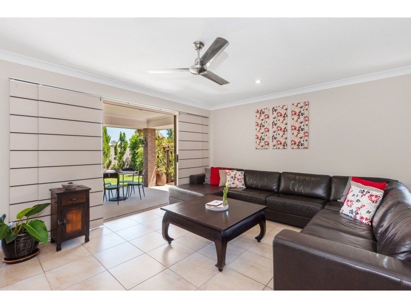 98 Nutmeg Drive, Griffin QLD 4503