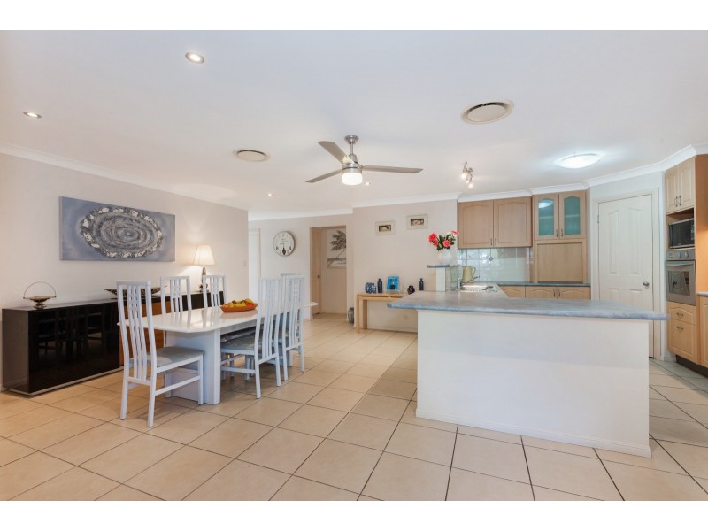 1 Conway Court, North Lakes QLD 4509