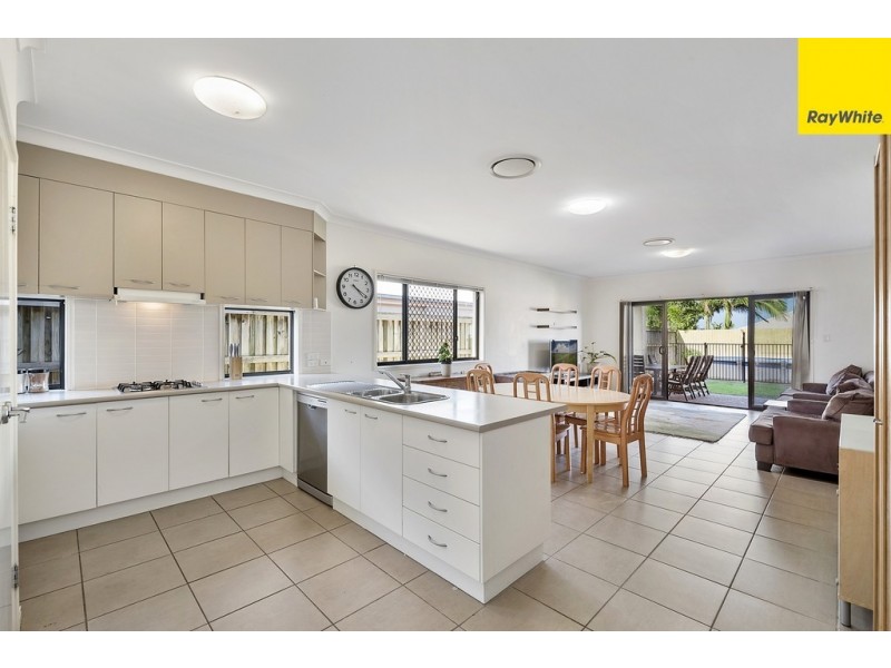 12 Wombat Parade, North Lakes QLD 4509