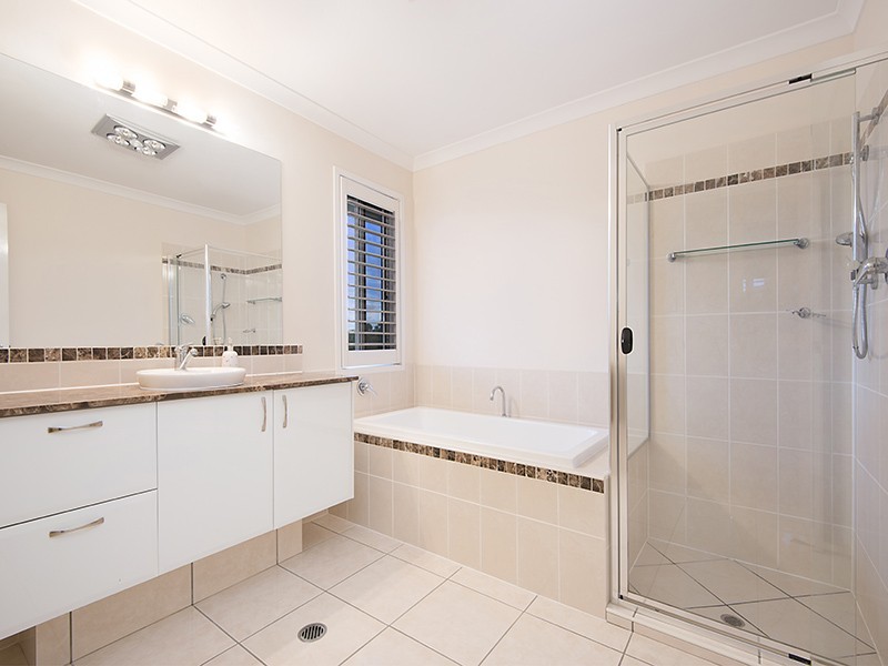 6 Jasper Place, Mango Hill QLD 4509