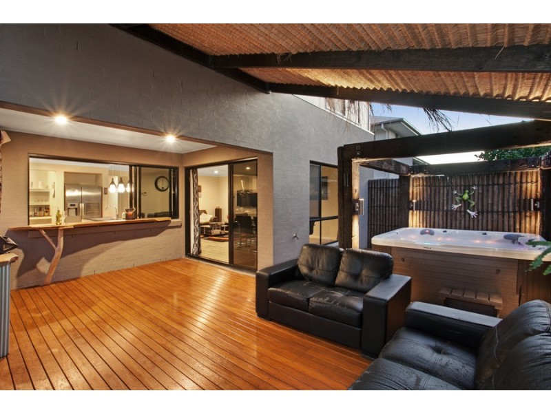 6 Els Court, North Lakes QLD 4509