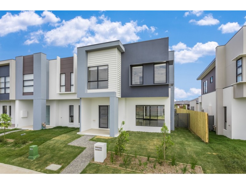 8 Napier Park Way, Mango Hill QLD 4509