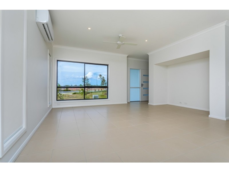 8 Napier Park Way, Mango Hill QLD 4509