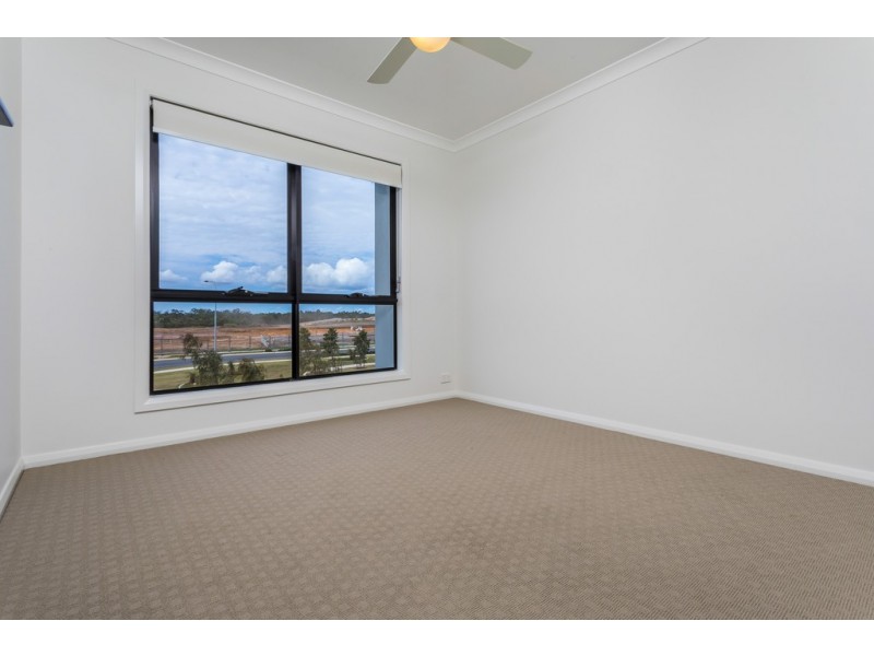 8 Napier Park Way, Mango Hill QLD 4509