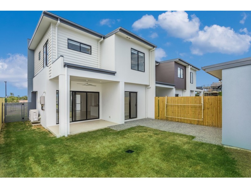 8 Napier Park Way, Mango Hill QLD 4509