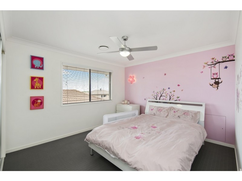 112 Mackintosh Drive, North Lakes QLD 4509