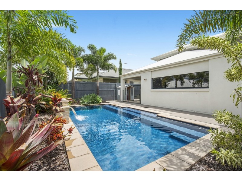 112 Mackintosh Drive, North Lakes QLD 4509