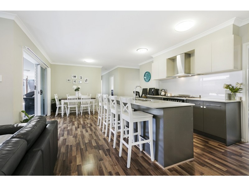 4 Gair Street, North Lakes QLD 4509