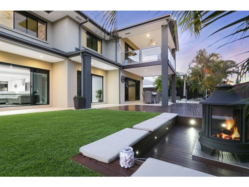 12 Nicklaus Parade, North Lakes QLD 4509