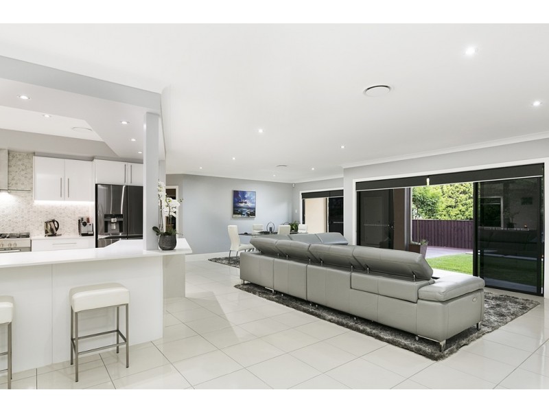 12 Nicklaus Parade, North Lakes QLD 4509