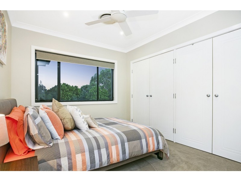 12 Nicklaus Parade, North Lakes QLD 4509