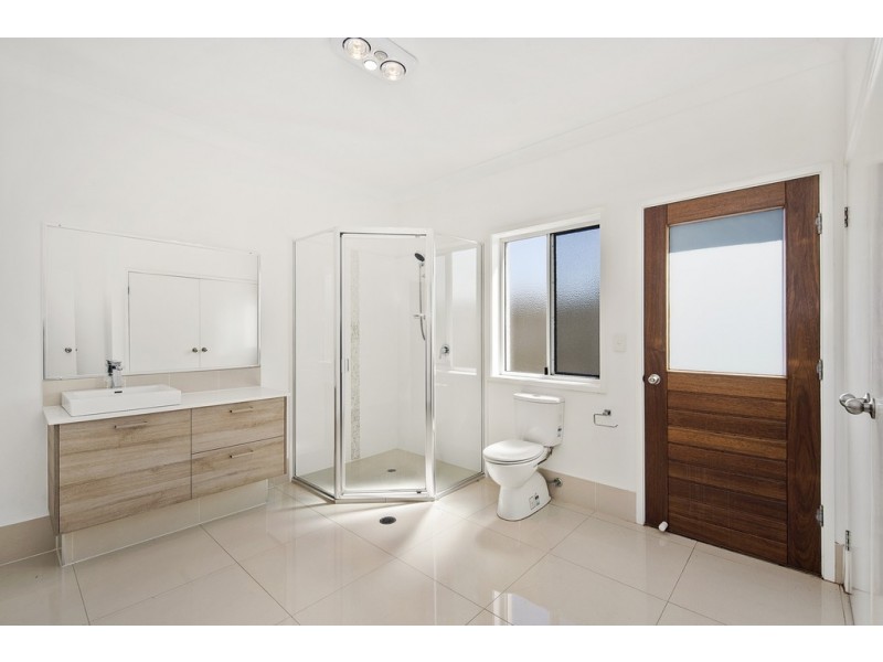 1 Trump Circuit, North Lakes QLD 4509