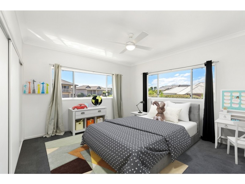 1 Trump Circuit, North Lakes QLD 4509