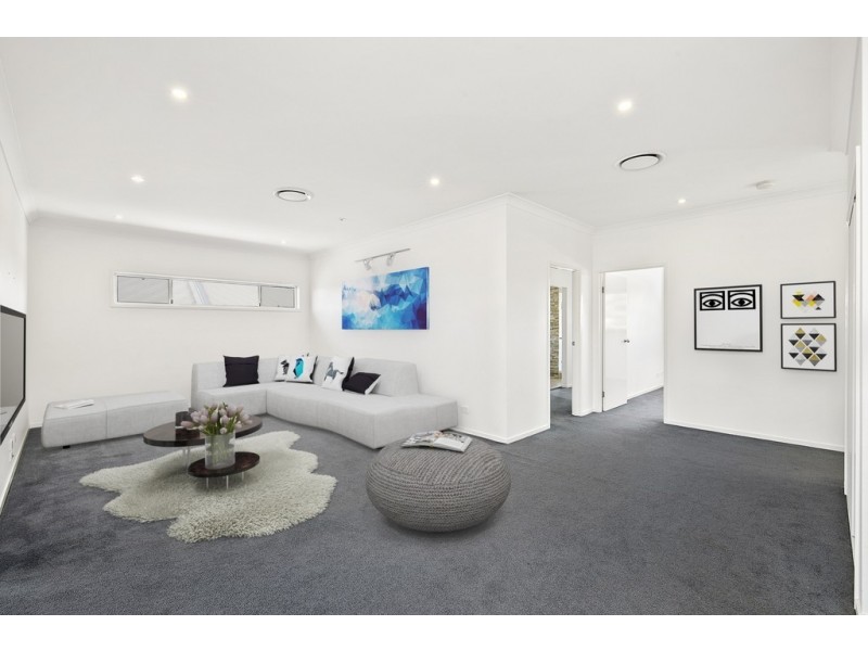 1 Trump Circuit, North Lakes QLD 4509