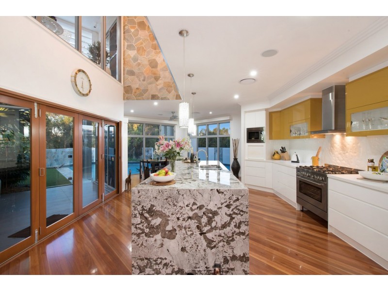 16 Kennedy Court, North Lakes QLD 4509