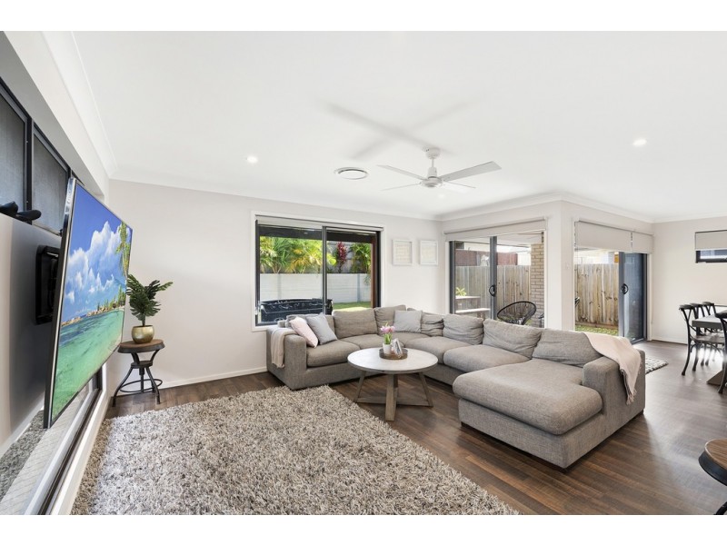 30 Campbell Drive, Mango Hill QLD 4509