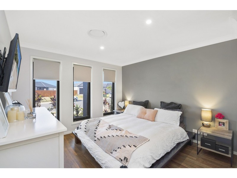 30 Campbell Drive, Mango Hill QLD 4509