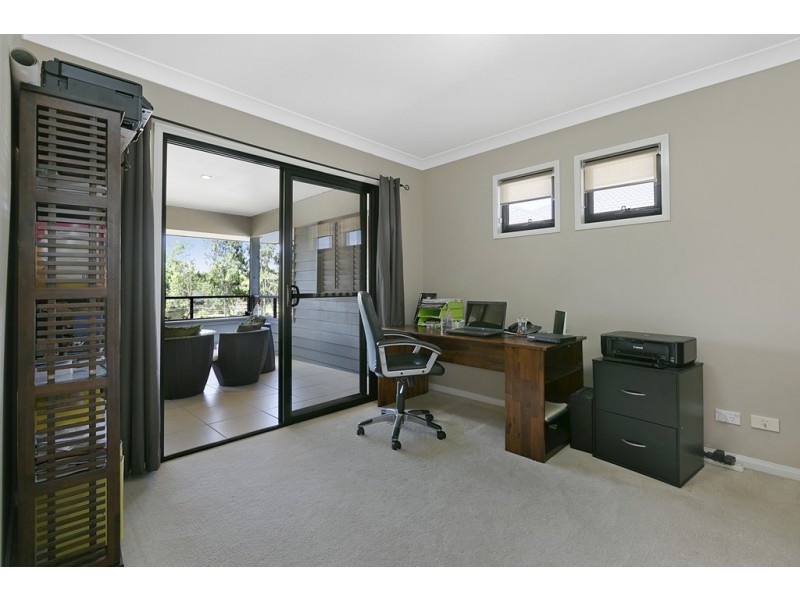 12 Lacebark Street, North Lakes QLD 4509