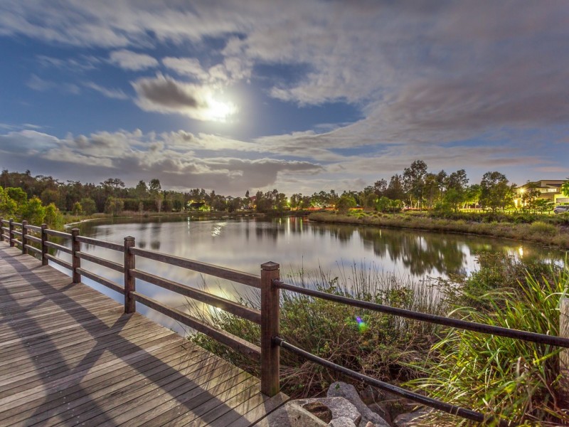 12 Lacebark Street, North Lakes QLD 4509