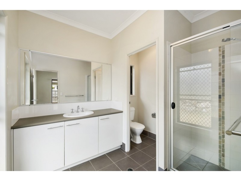 10 Wallaroo Circuit, North Lakes QLD 4509