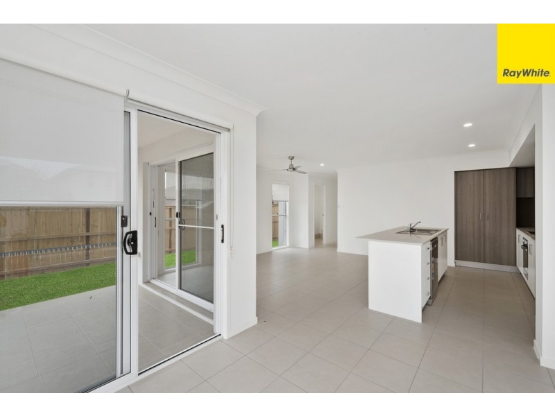 2 Cooloola Crescent, North Lakes QLD 4509