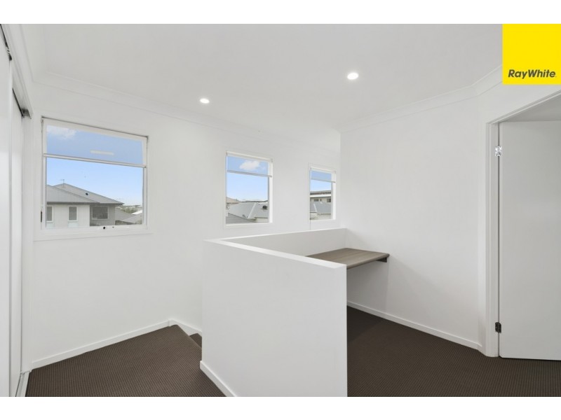 2 Cooloola Crescent, North Lakes QLD 4509