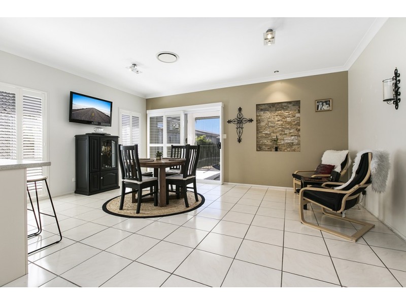 22 Echidna Parade, North Lakes QLD 4509