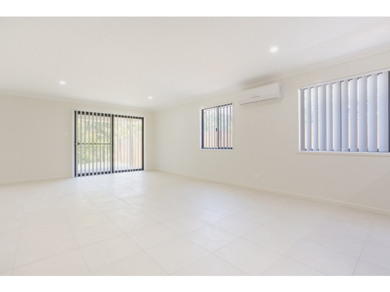 45 Tarong Avenue, North Lakes QLD 4509
