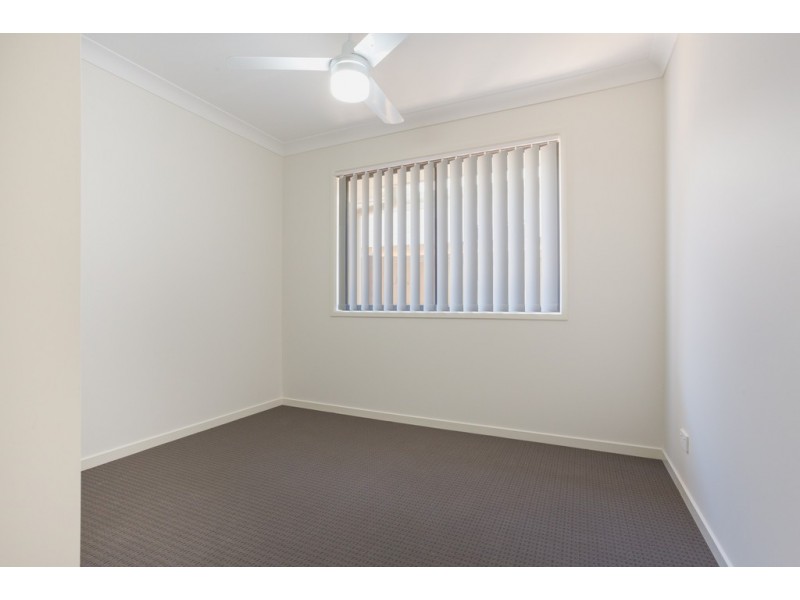 45 Tarong Avenue, North Lakes QLD 4509