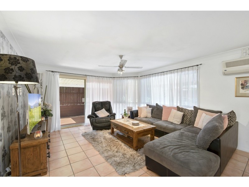 25 Townley Drive, North Lakes QLD 4509