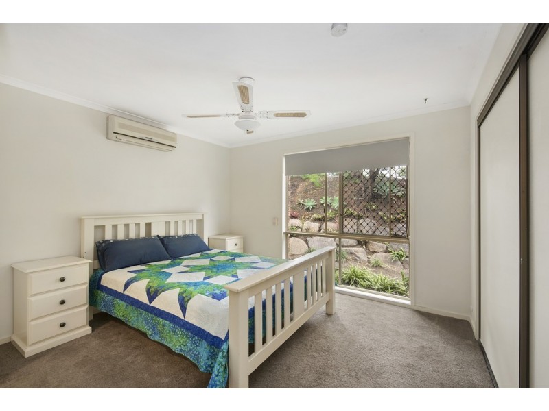 15 Julius Court, Petrie QLD 4502