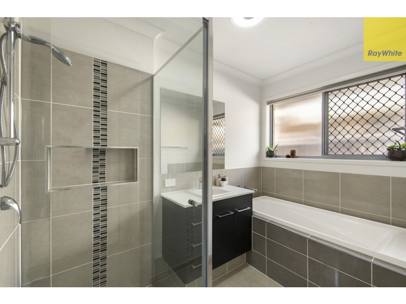 13 Cardamom Close, Griffin QLD 4503