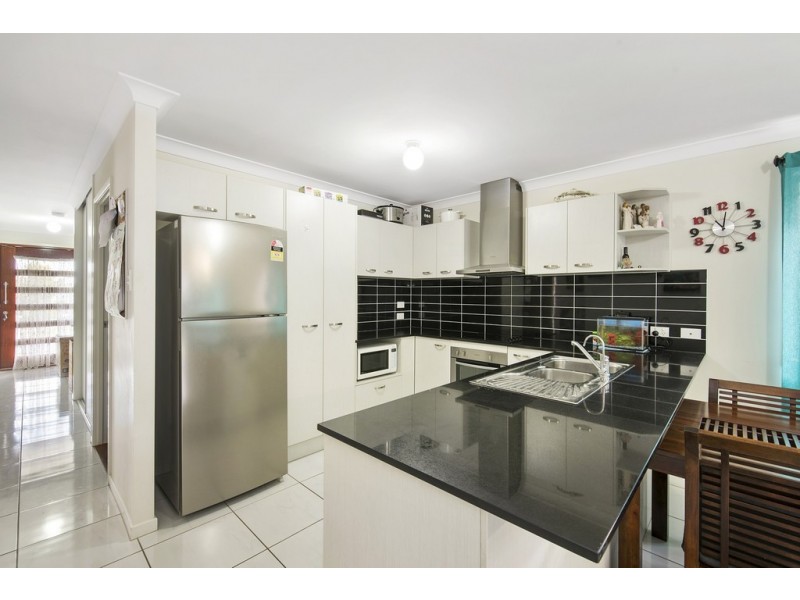 11 Jersey Street, North Lakes QLD 4509
