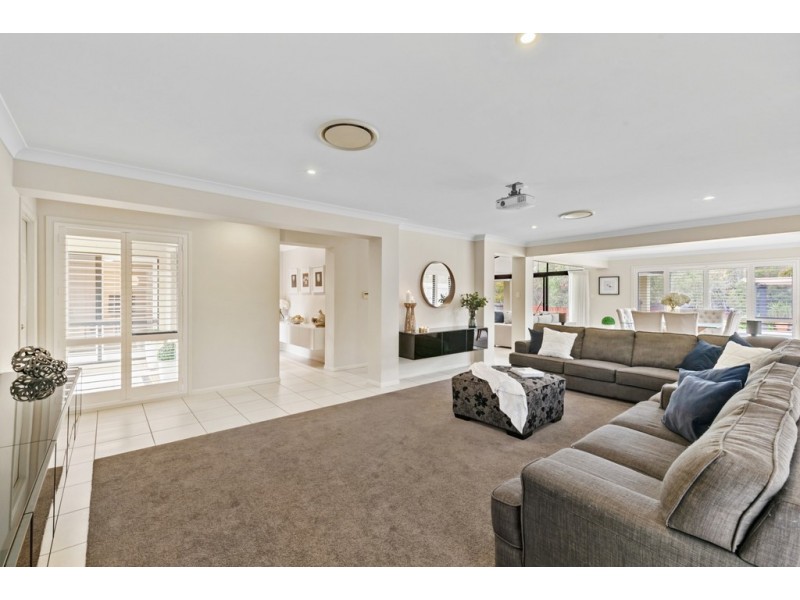36 Sandpiper Avenue, North Lakes QLD 4509