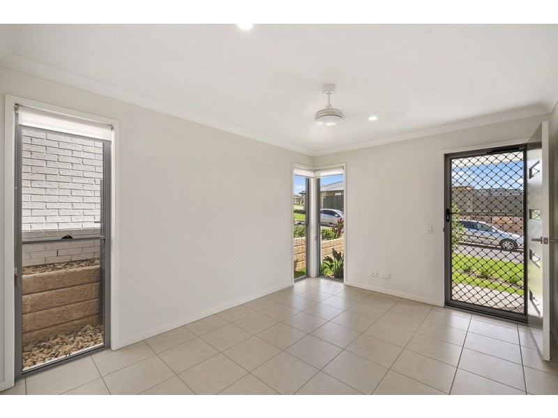 48 Gardenia Circuit, Dakabin QLD 4503