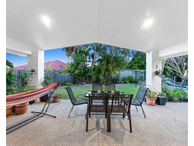 15 Lochern Court, North Lakes QLD 4509